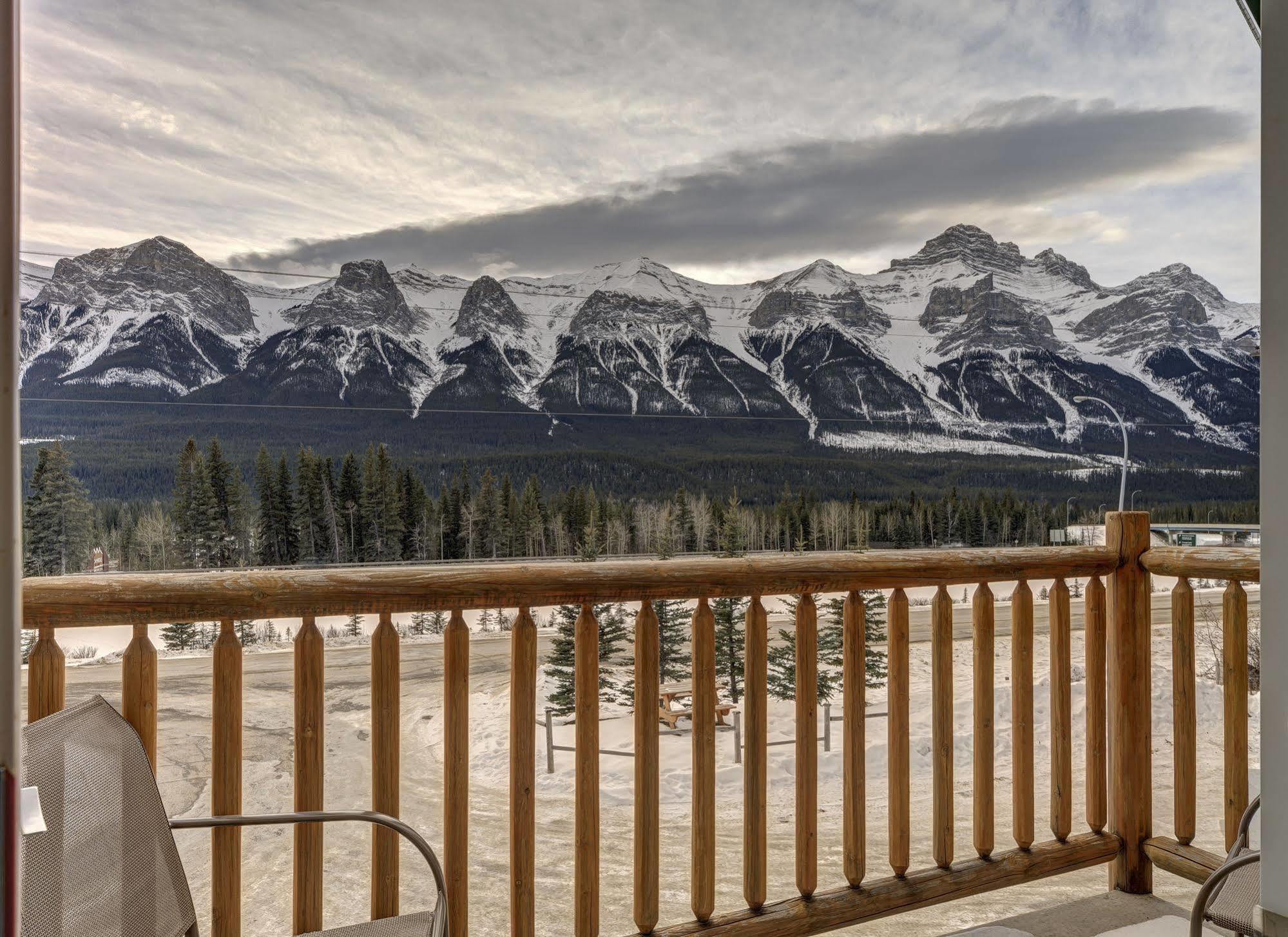 Inn Of The Rockies Canmore Zewnętrze zdjęcie